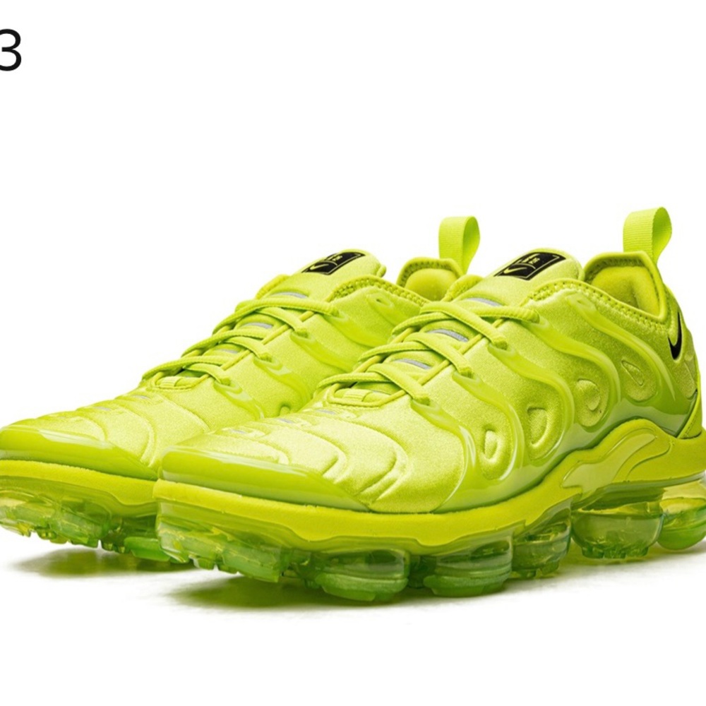Nike Air VaporMax Plus Lime Green Shoes - Picture 13 of 16